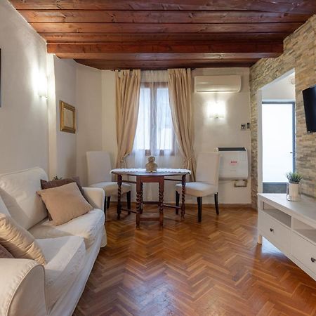 Signoria Florentine Apartment Firenze Bagian luar foto
